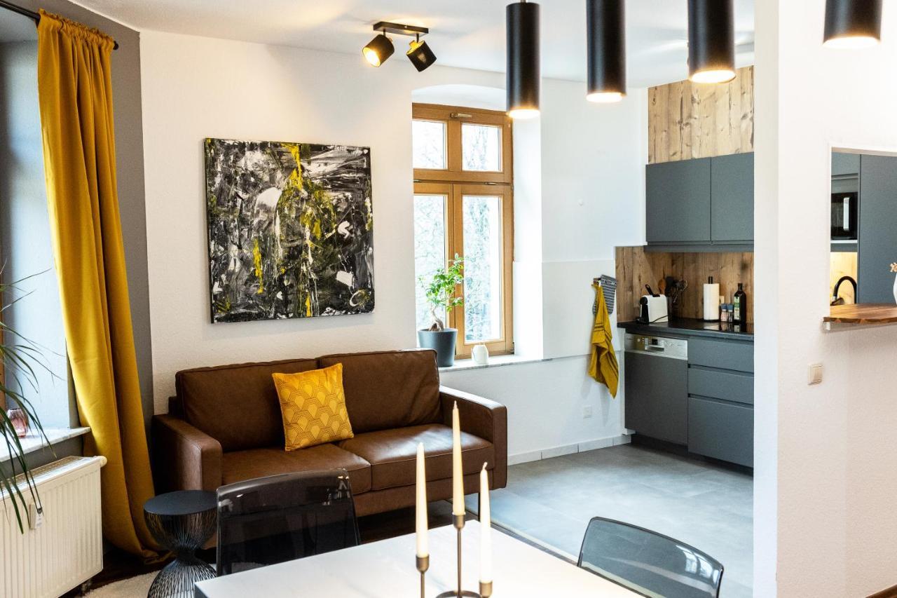 Design Studio - Wifi Und Netflix شيمنيتز المظهر الخارجي الصورة